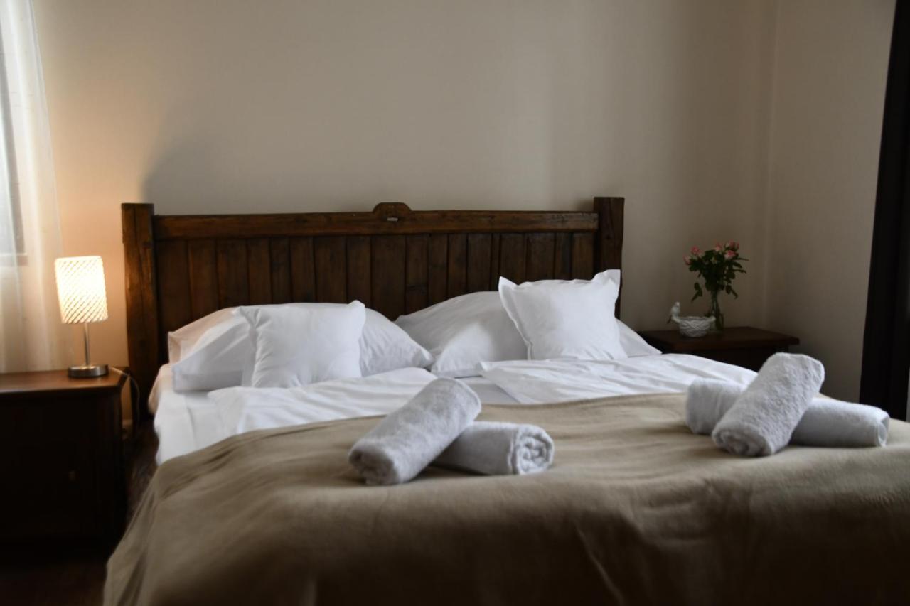 Weglowka  Gosciniec Pod Lubomirem B&B 외부 사진