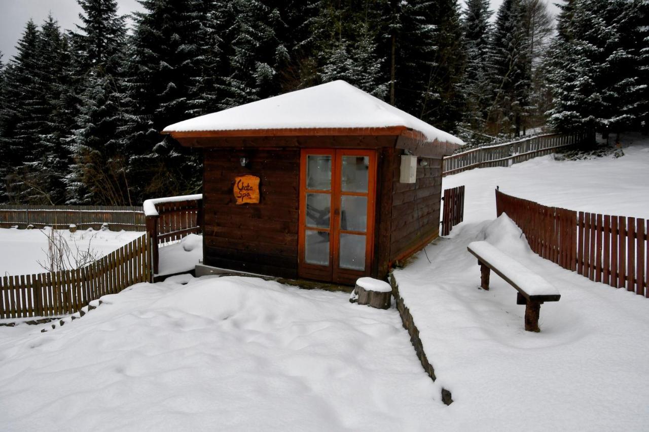 Weglowka  Gosciniec Pod Lubomirem B&B 외부 사진