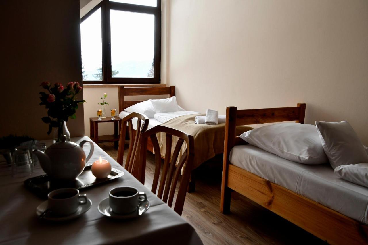 Weglowka  Gosciniec Pod Lubomirem B&B 외부 사진