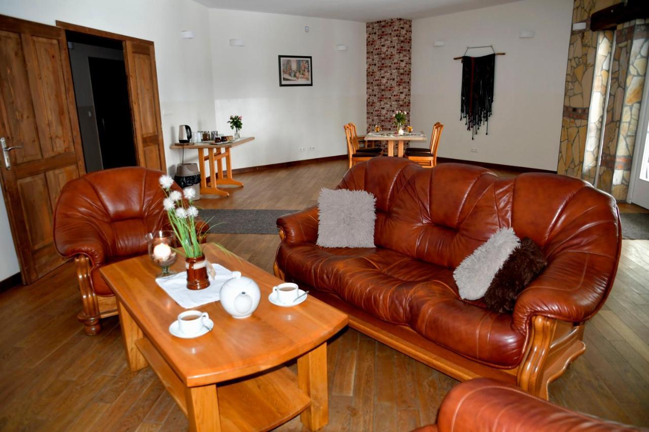 Weglowka  Gosciniec Pod Lubomirem B&B 외부 사진