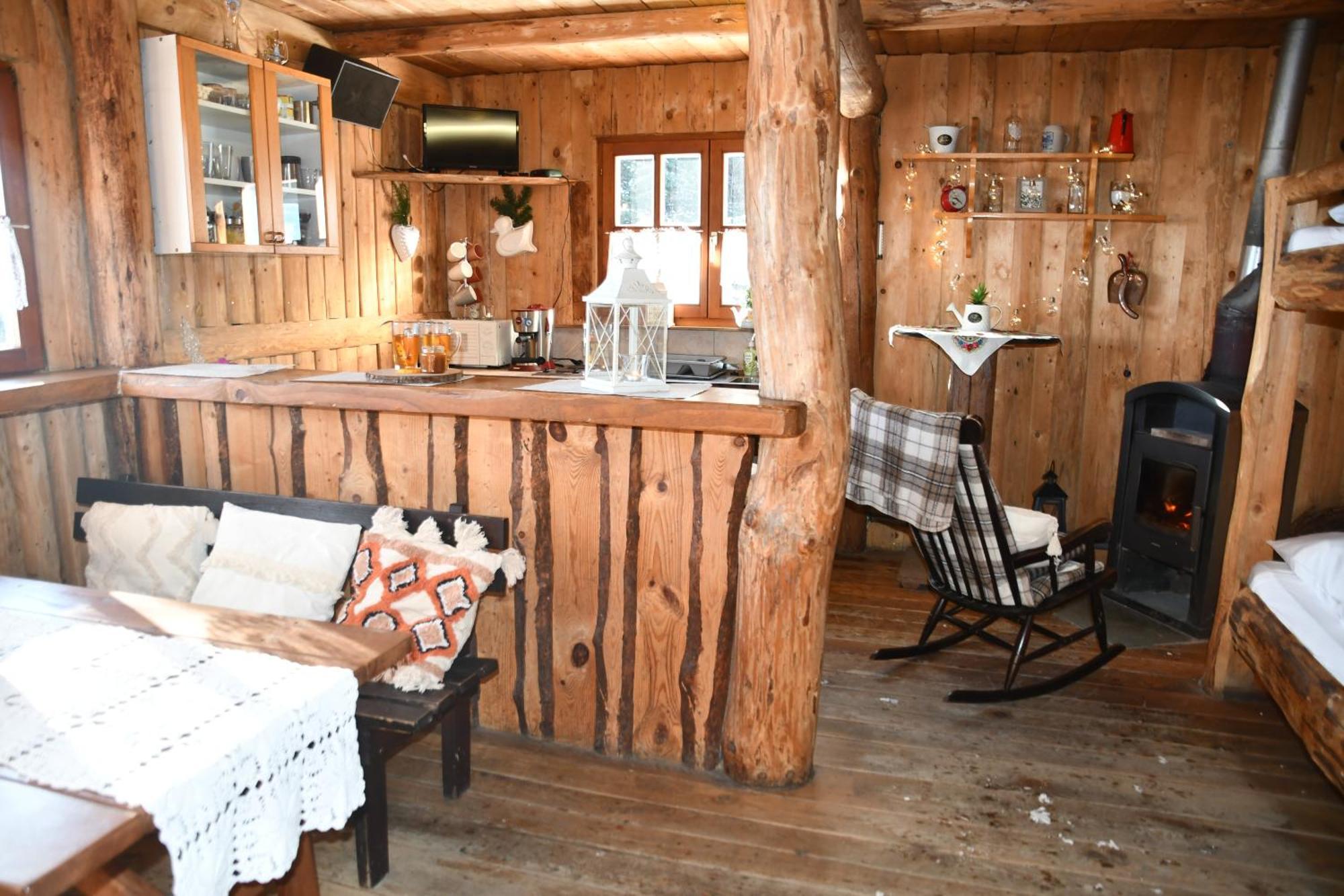 Weglowka  Gosciniec Pod Lubomirem B&B 외부 사진
