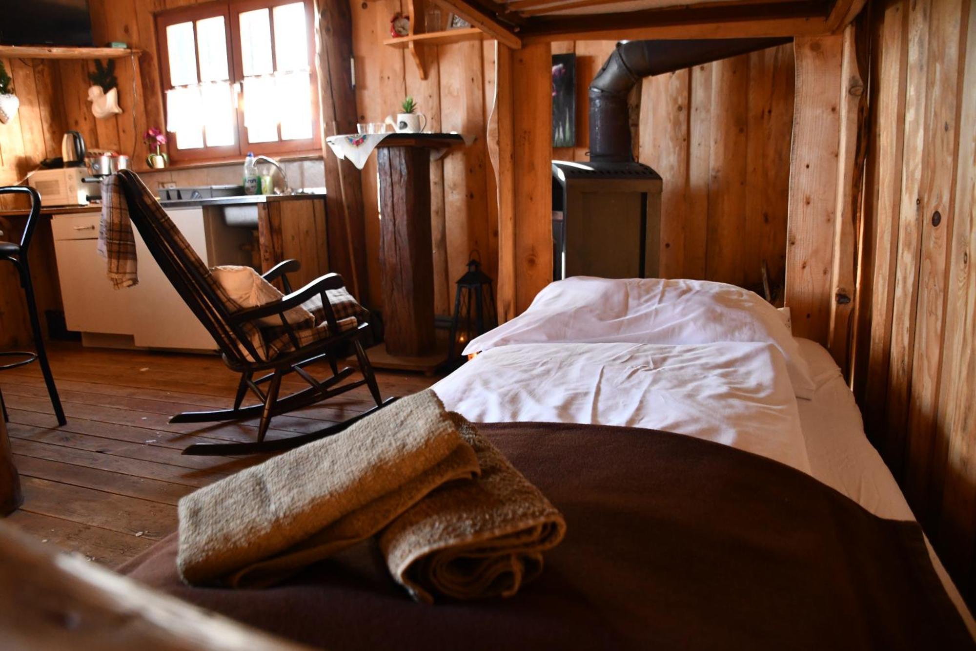 Weglowka  Gosciniec Pod Lubomirem B&B 외부 사진