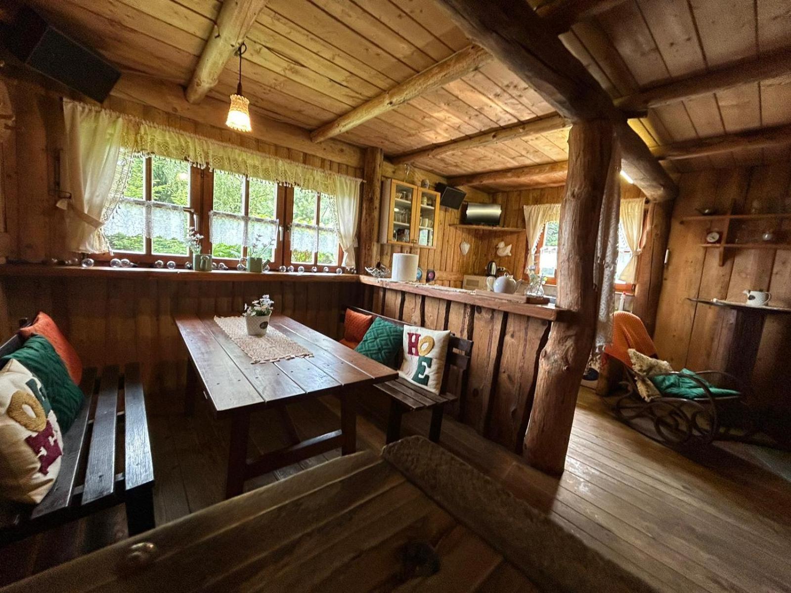 Weglowka  Gosciniec Pod Lubomirem B&B 외부 사진